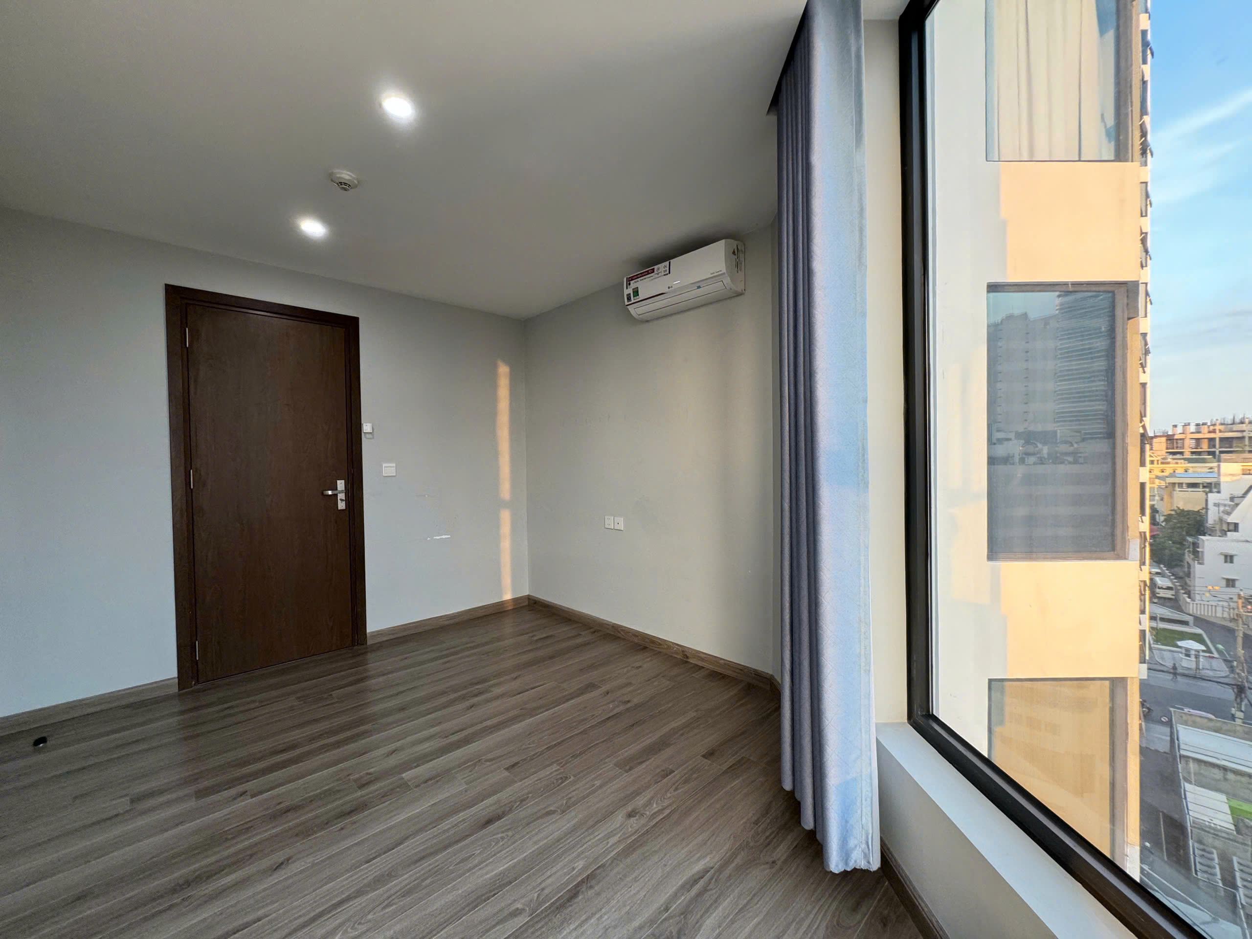 Hud Building apartment for rent | 3 bedrooms | 19 million